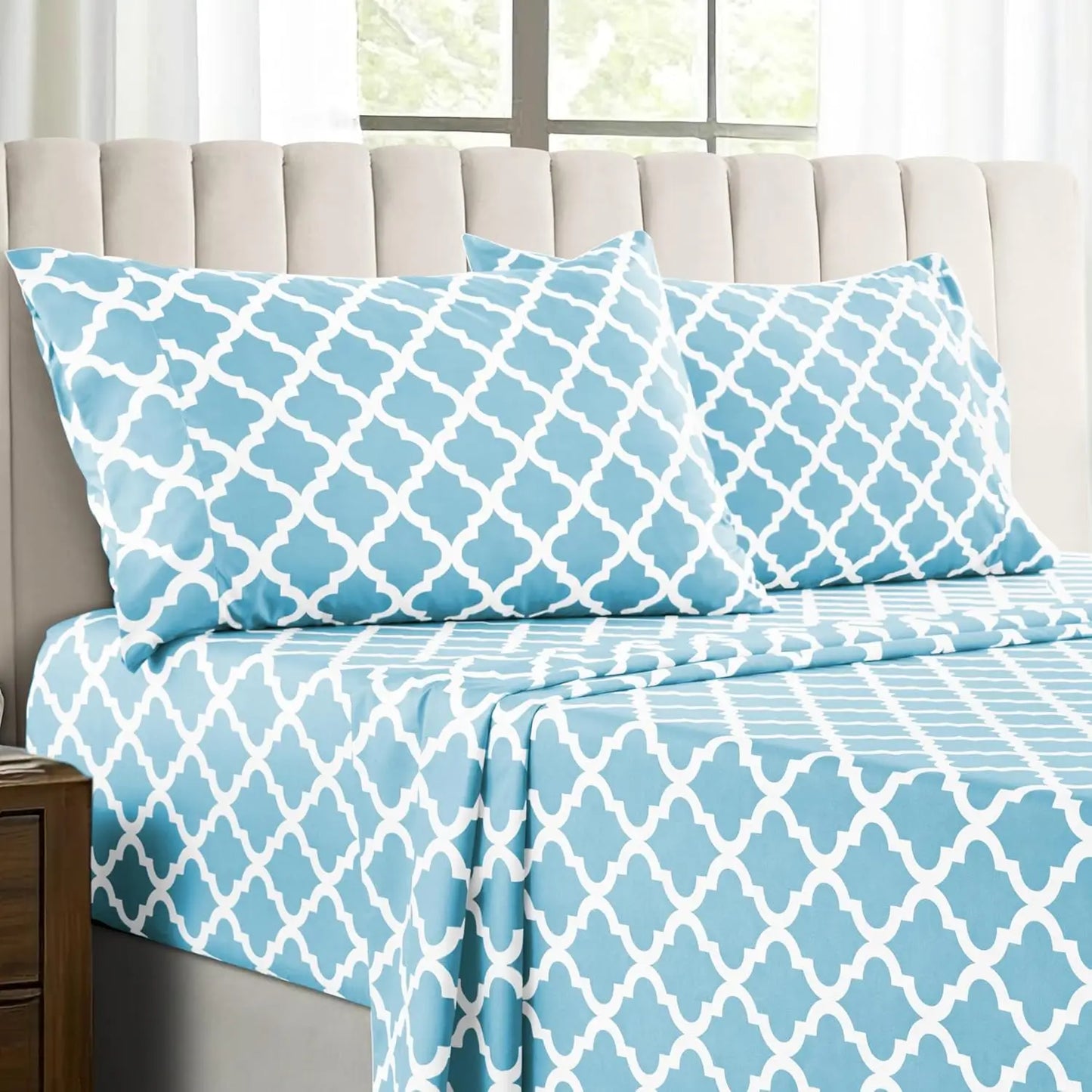 LUX Décor Quatrefoil Sheet Set - 4PC Ultra-Soft Microfiber Bed Sheets with Flat Sheet