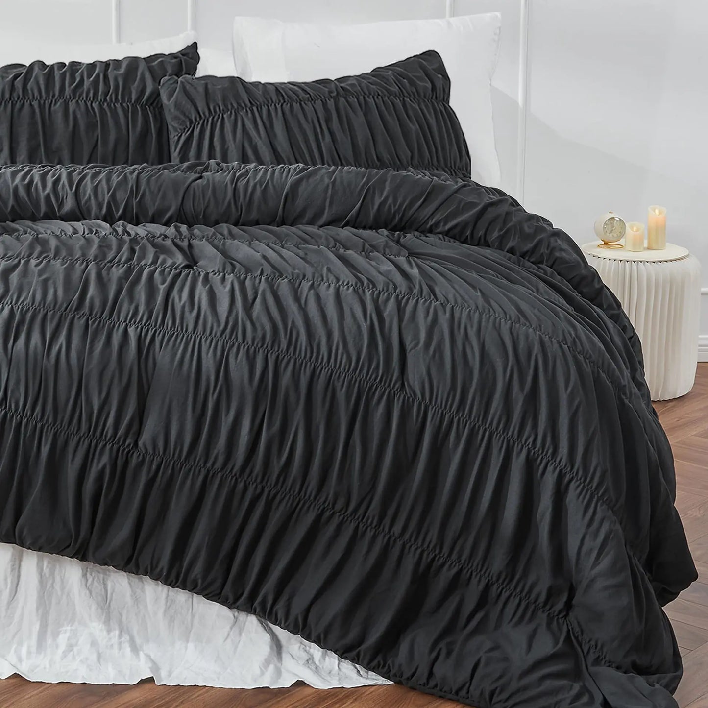 Rushed Black Duvet Cover Soft and Luxury Twin Queen King Comforter