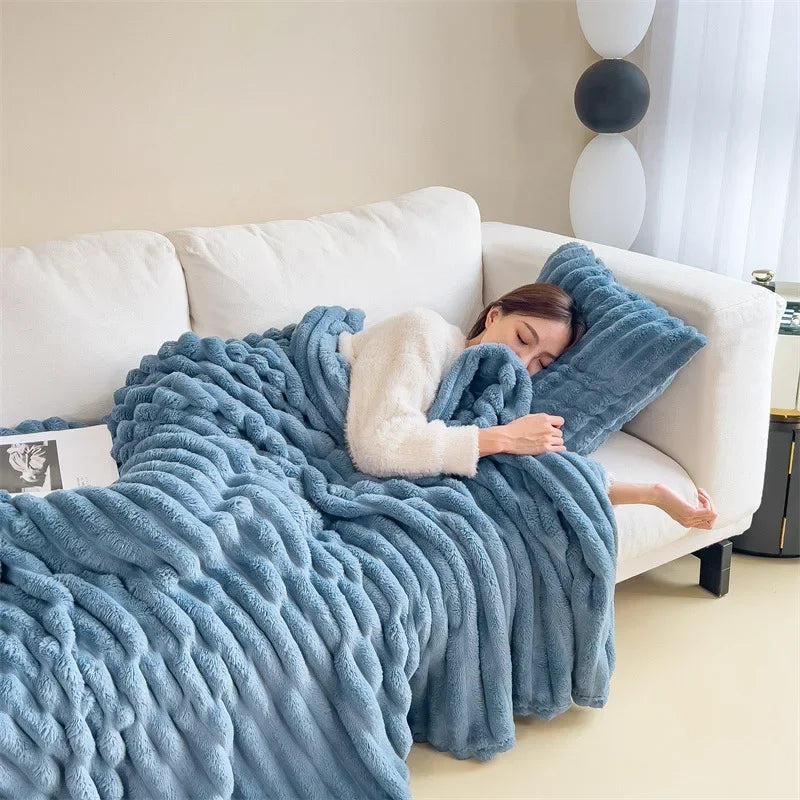 New Imitation Rabbit Plush Warm Blanket Set