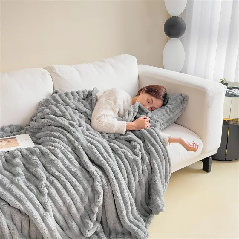 New Imitation Rabbit Plush Warm Blanket Set