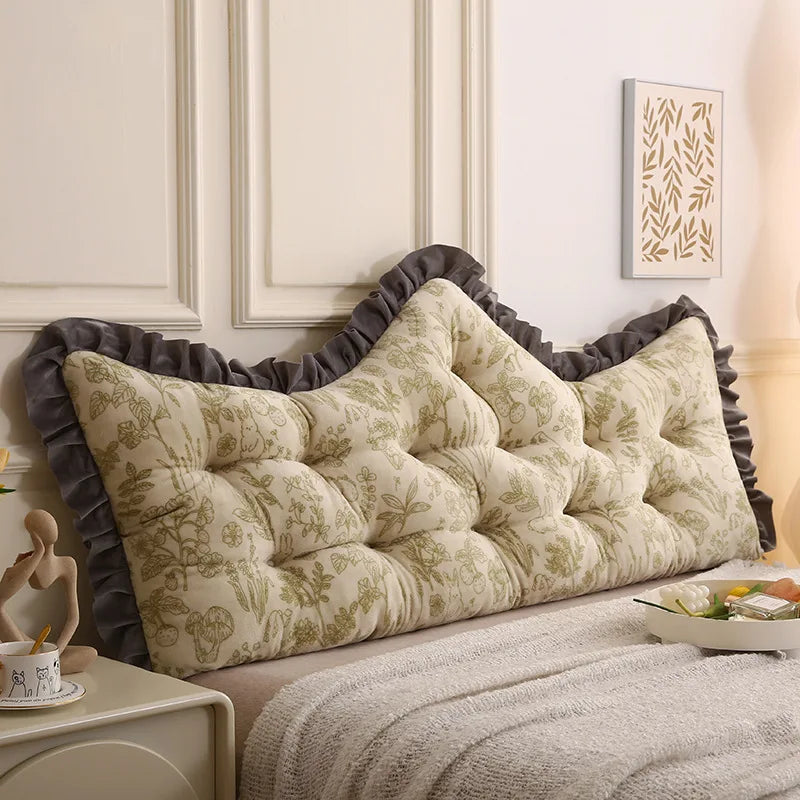Princess Style Fabric Bedroom Cushion Skin Friendly Crystal Velvet