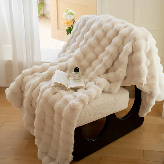 New Imitation Rabbit Plush Warm Blanket Set