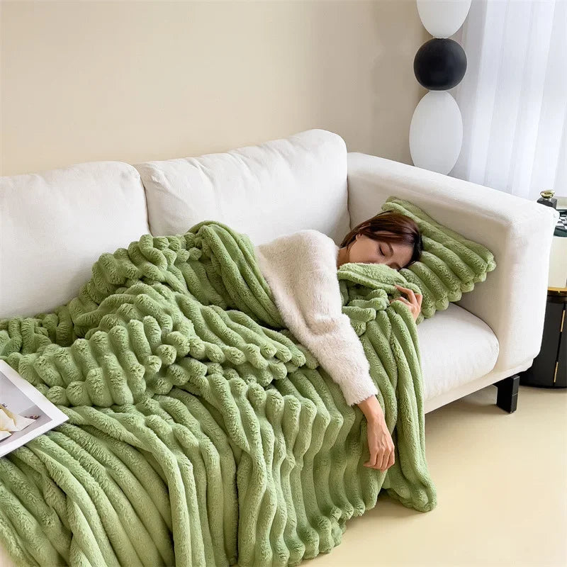 New Imitation Rabbit Plush Warm Blanket Set
